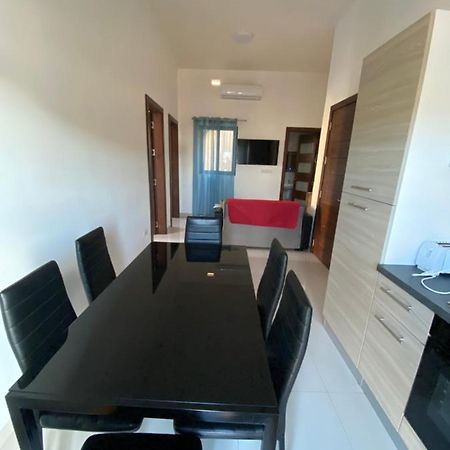 St Orsola Apartment 3 Victoria Exterior photo